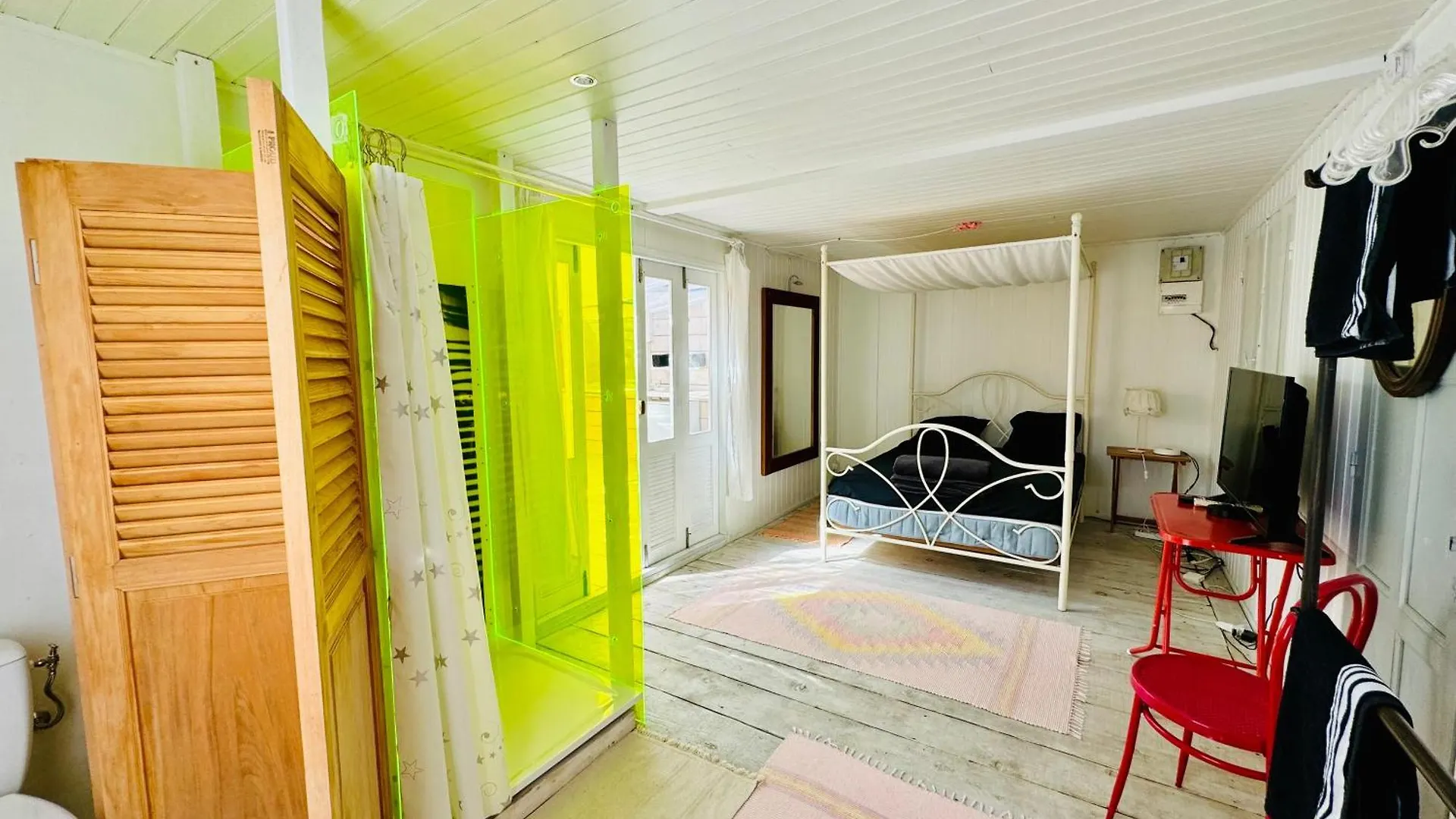 Bungalow Avec Piscine Antibes